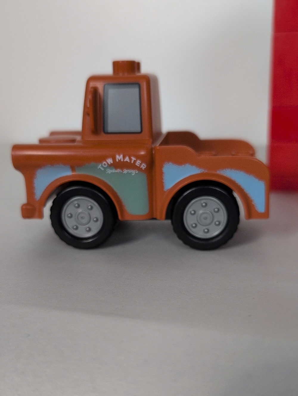 Lego Duplo Mater and Garage - Picture 4 of 5